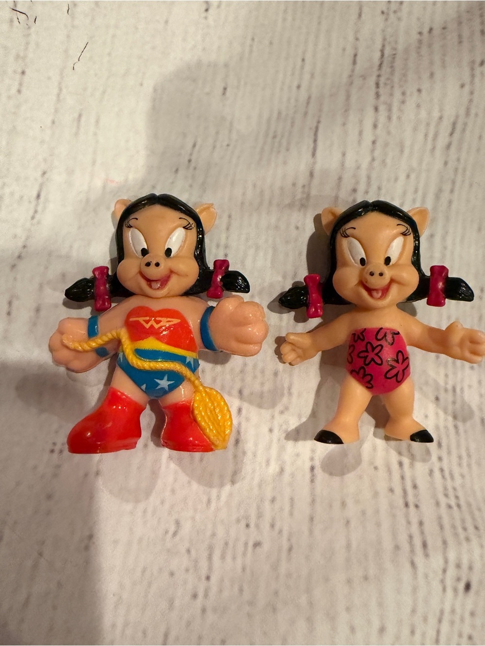 Vintage 1991 McDonalds Happy Meal Super Looney Tunes Petunia Pig